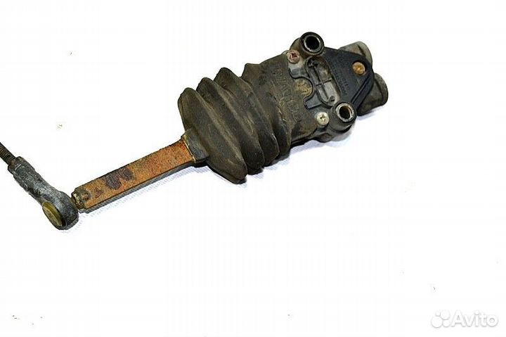 Кран уровня пола кабины, передний mercedes-benz Ac