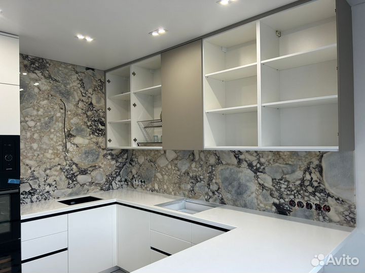 Столешница из мрамора/гранита/кварцевого агломерат