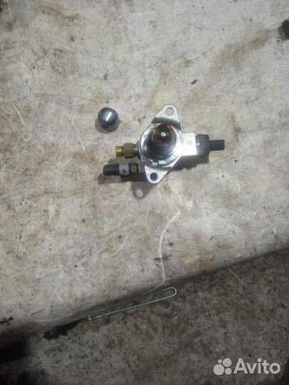 Тнвд Volkswagen Caddy 3 рест. 2011 03C127026J