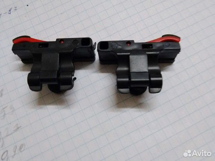 Геймпад триггер для смартфона