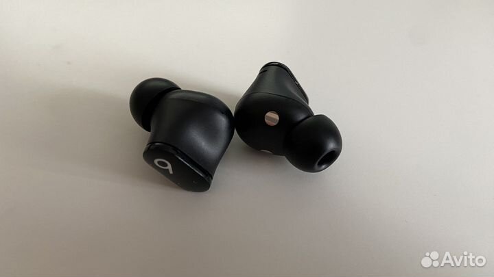 Apple Beats Studio Buds черные