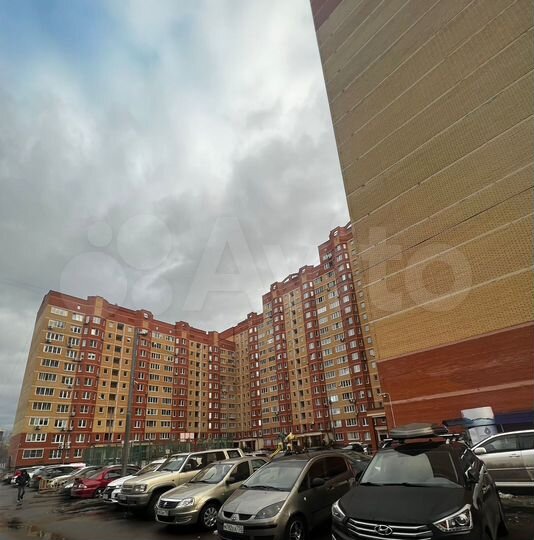 2-к. квартира, 83 м², 15/17 эт.