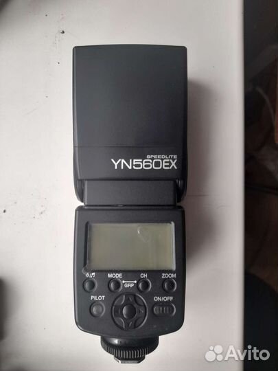 Фотовспышка Yongnuo Speedlite YN-560EX