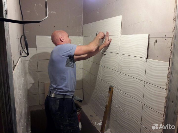 Хороший кафельщик, сан.узел под ключ