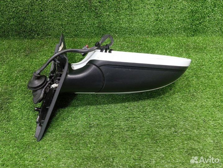 Зеркало заднего вида боковое правое Audi Q3 8U