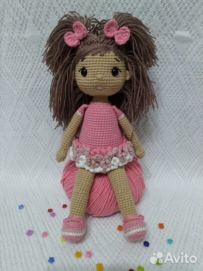 Кукла вязанная
