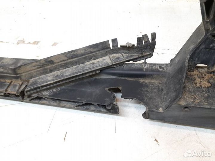 Панель передняя (телевизор) Audi A6 C8 2018-2022