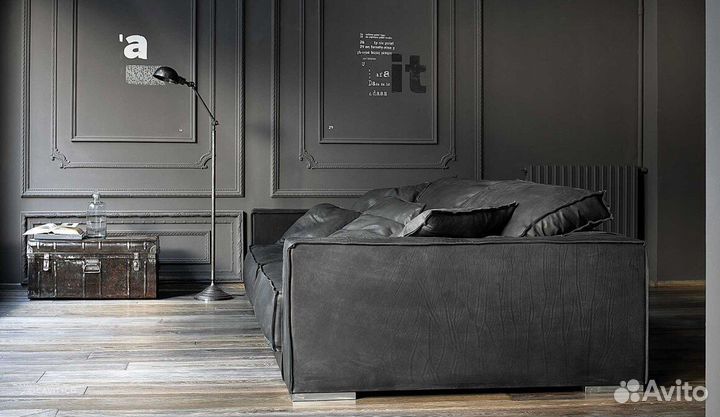Комфортный дизайнерский диван