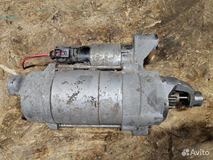 Стартер Volkswagen Touareg 3 2019 057911024