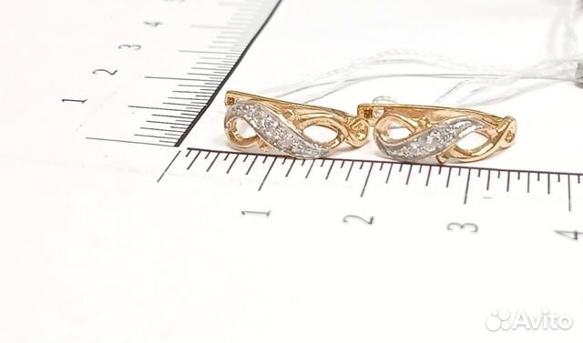 Золотые серьги с фианитом