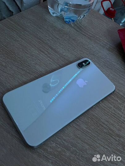 iPhone Xs, 64 ГБ