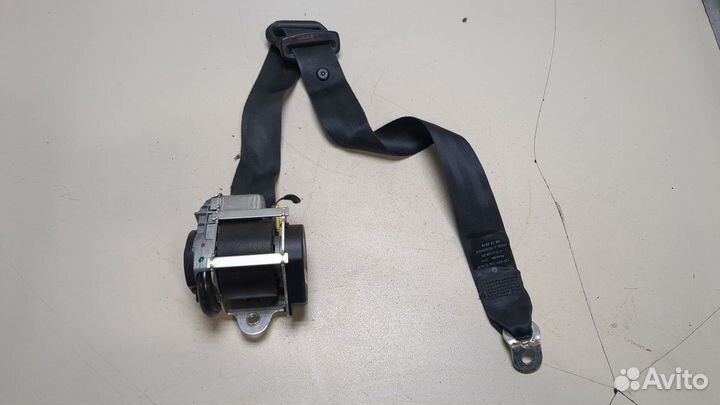 Ремень безопасности правый передний Skoda Octavia (A5)