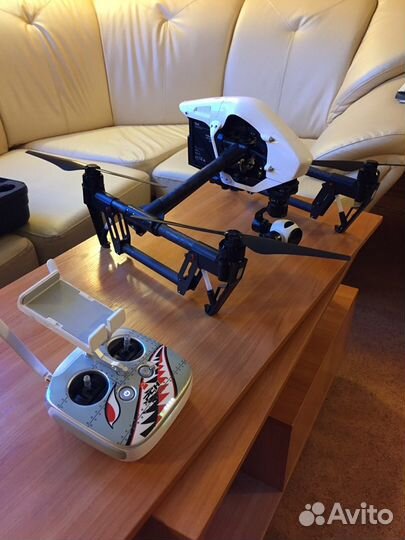 Квадрокоптер DJI Inspire 1