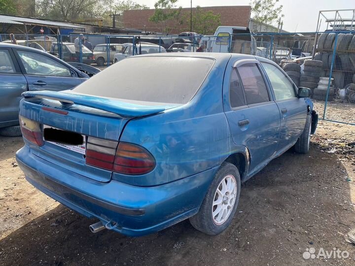 В разбор на запчасти Nissan Almera N15 1.4