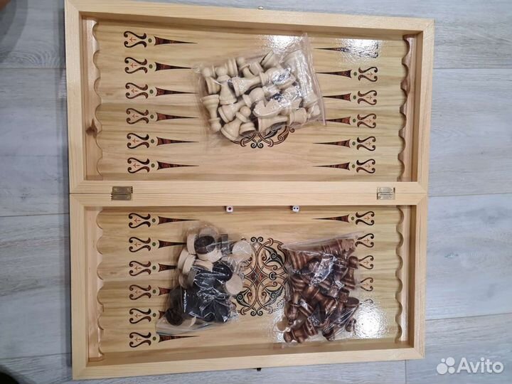 Шахматы шашки нарды 3 в 1