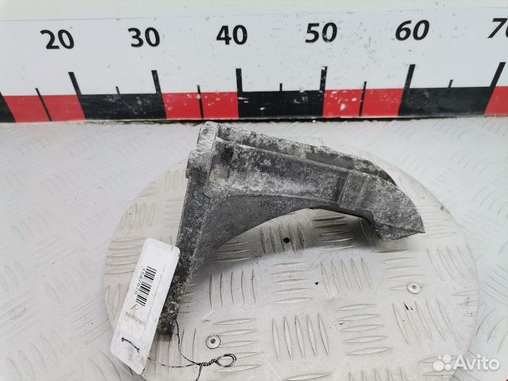 Кронштейн двигателя BMW 3 E36 рест. 1999