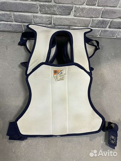 Нагрудник Jofa 2500