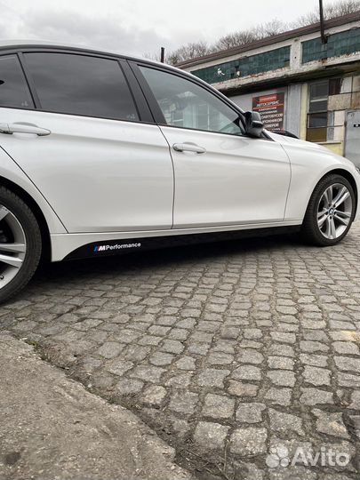 Наклейка на пороги BMW MPerfomans