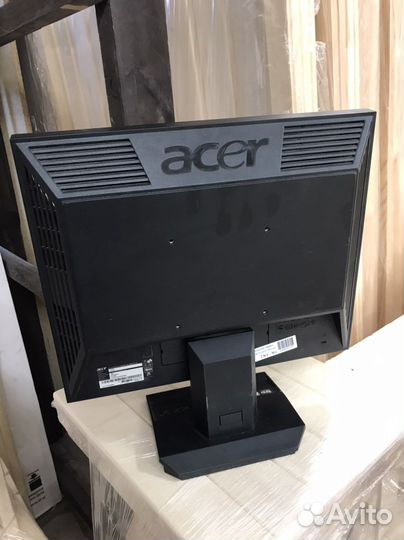 Монитор Acer V173D