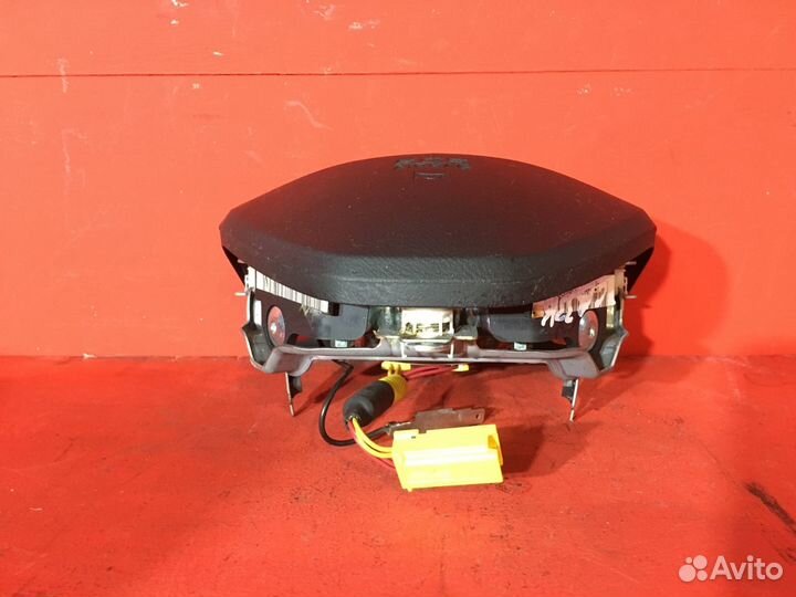 Подушка безопасности в руль Honda Civic 5D хетчбэк