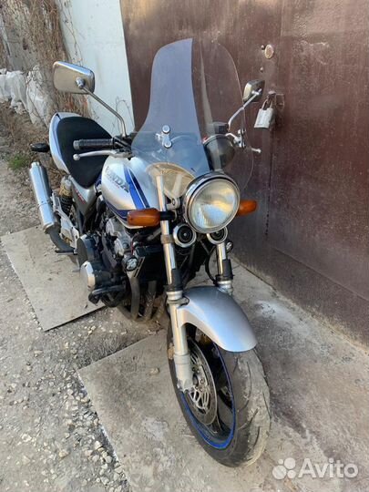 Ветровое стекло высокое универсальное