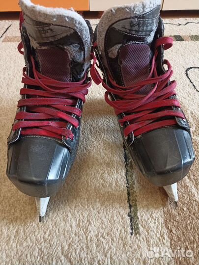 Коньки вратаря bauer 39 размер