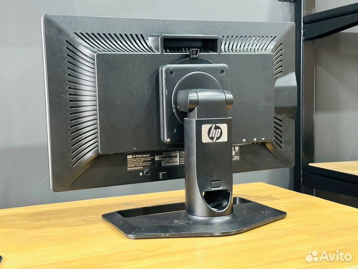 Монитор HP Full HD IPS