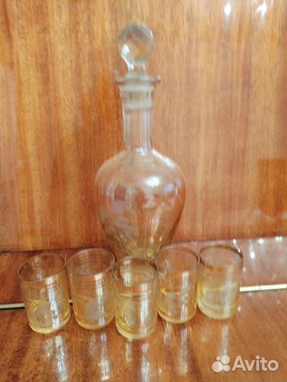 Графин хрустальный