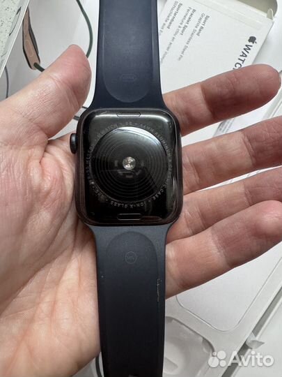 Часы apple watch se 44 mm