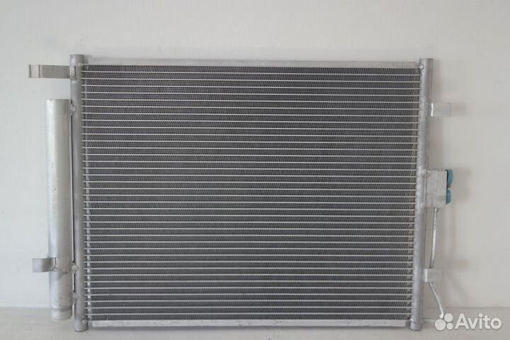 Радиатор кондиционера Киа Соул 09