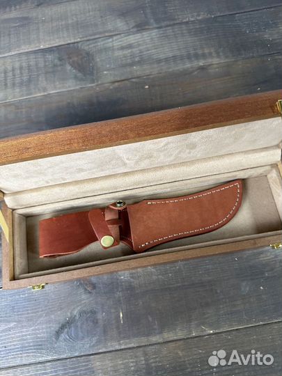 Нож коллекционный ручной работы