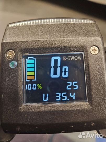 E-twow Booster Plus электросамокат Электро kugoo