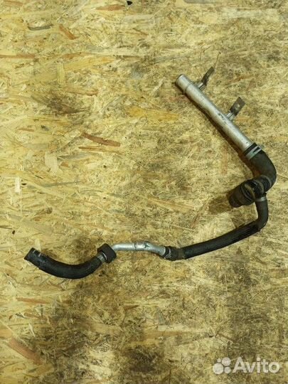 Патрубок охлаждения Chrysler 200 2015