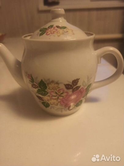 Столовая и чайная посуда