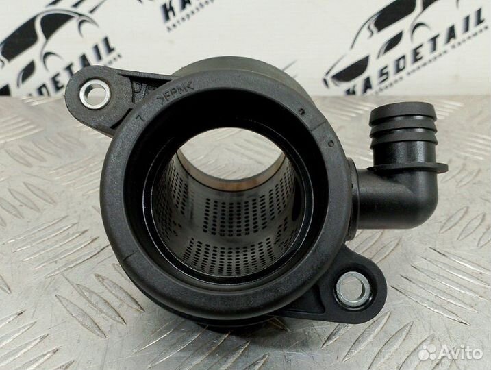 Патрубок воздушный Audi Q7 4L 3.0 casa 2008