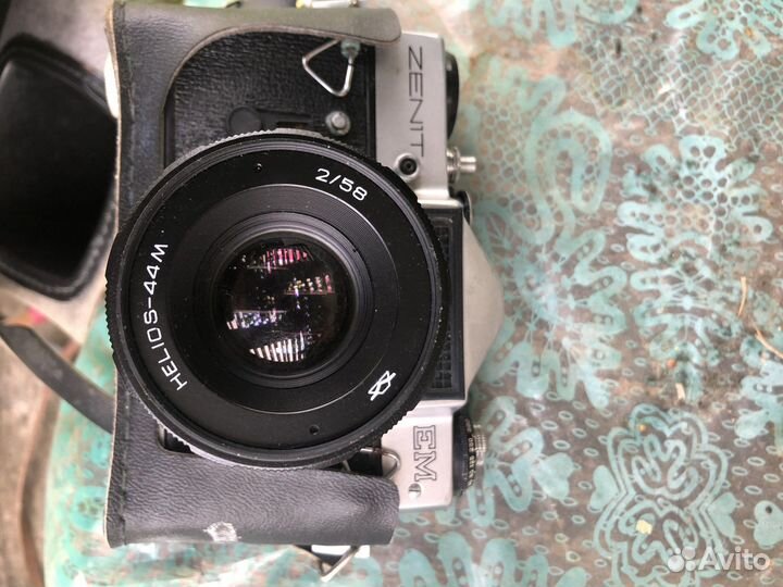 Зеркальный фотоаппарат