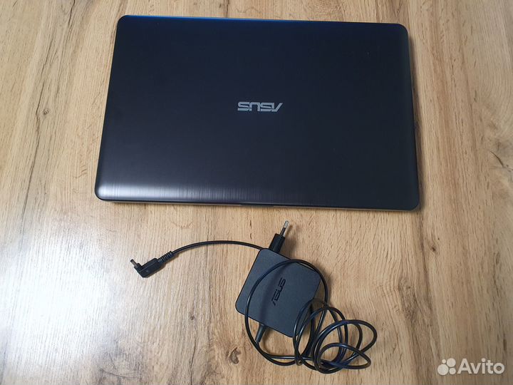 Ноутбук asus X541UV-XO241T