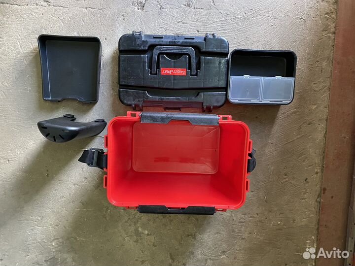 Зимний рыболовный ящик