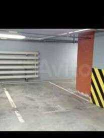 Машиноместо, 13 м²