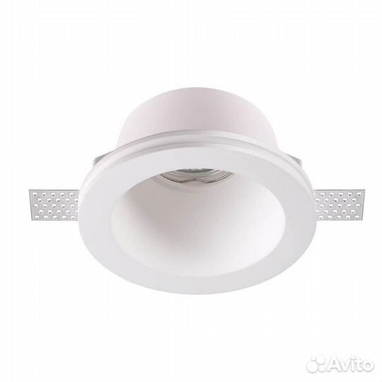Светильник встраиваемый