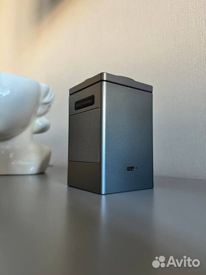 Колонка с часами и зарядкой 3в1