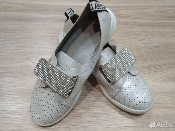 Туфли для девочки 36р-р