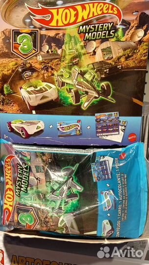 Машинки Hot Wheels Mystery Models 3