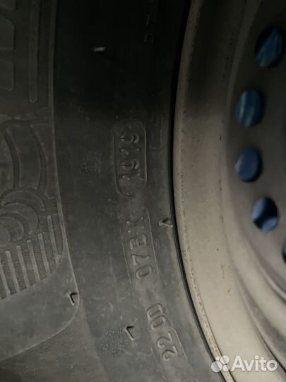 Michelin X-Ice North 4 215/65 R16