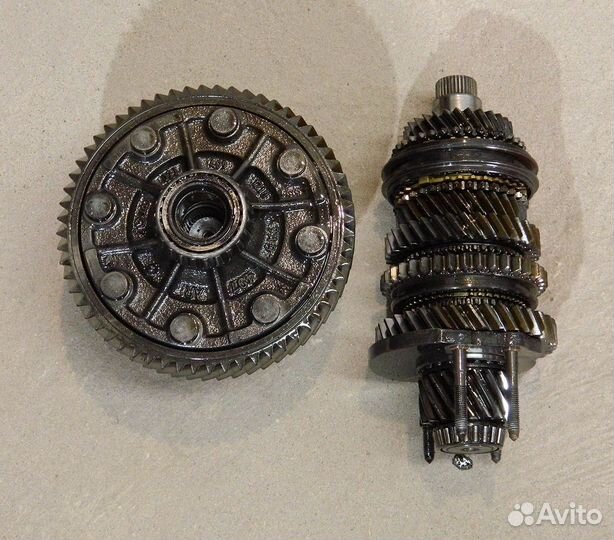 Вторичный вал кпп JDA Skoda fabia II