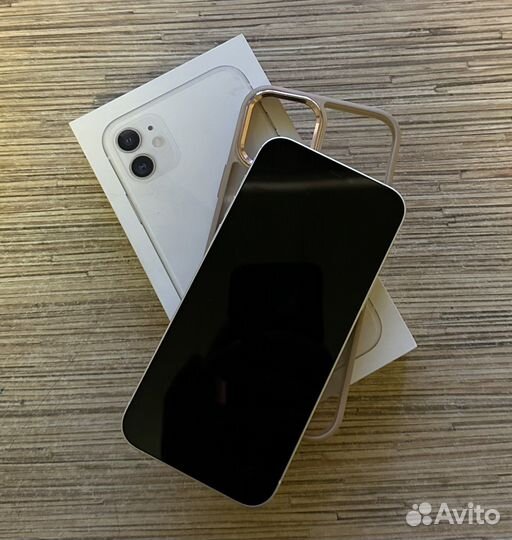 Apple iPhone 12