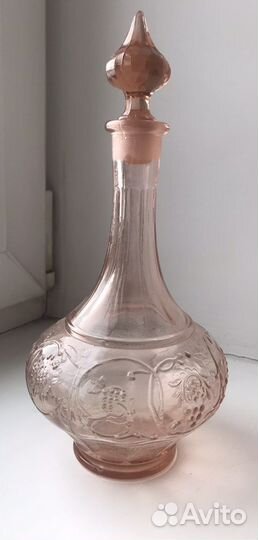 Графин/ штоф розовое стекло СССР