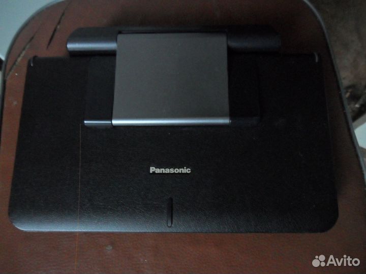 Портативный DVD - panasonic LS83