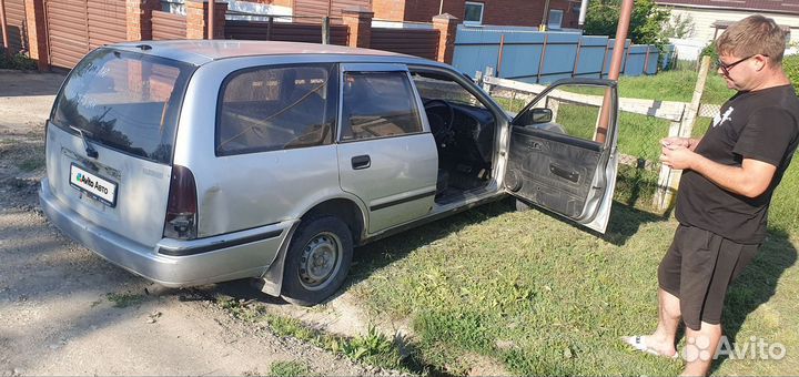 Nissan Avenir 2.0 AT, 1990, 198 532 км