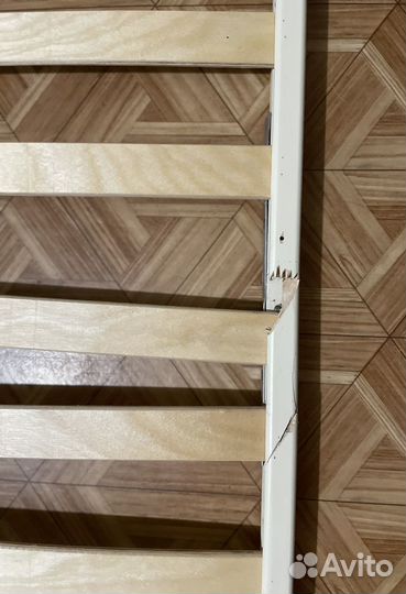 Кроватка детская